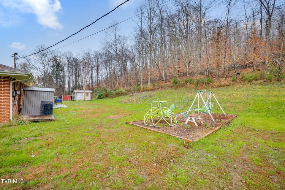 Photo #30: 1722 Pressmens Home Road