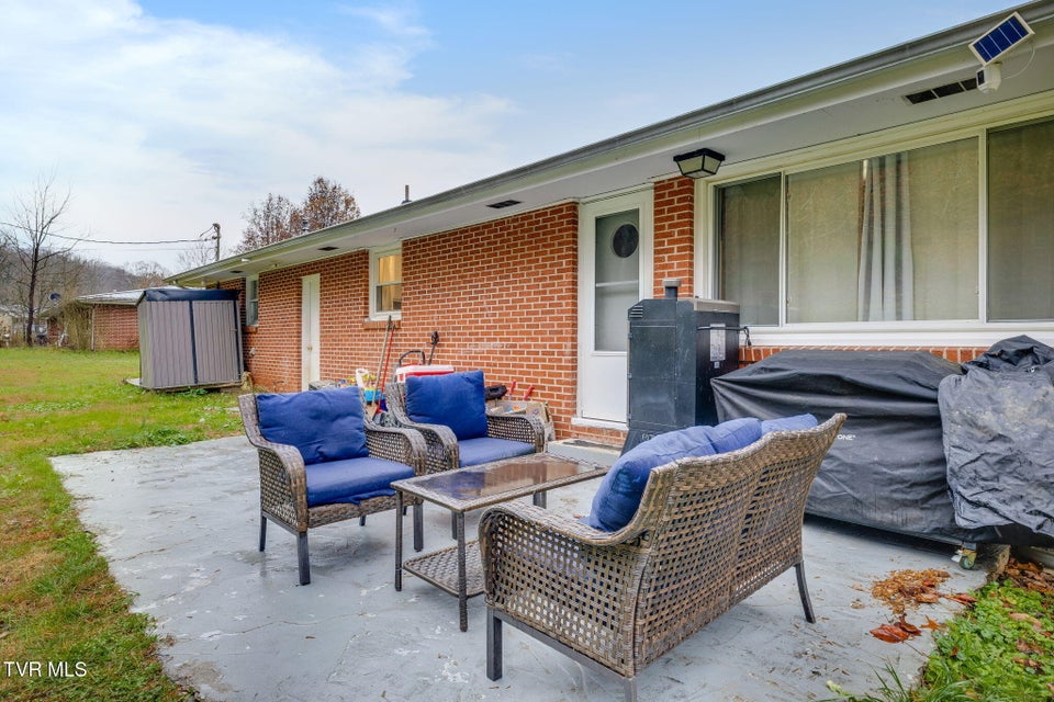 Photo #32: 1722 Pressmens Home Road