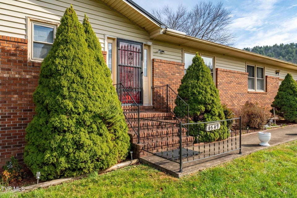 Photo #5: 4549 Pine Orchard Road