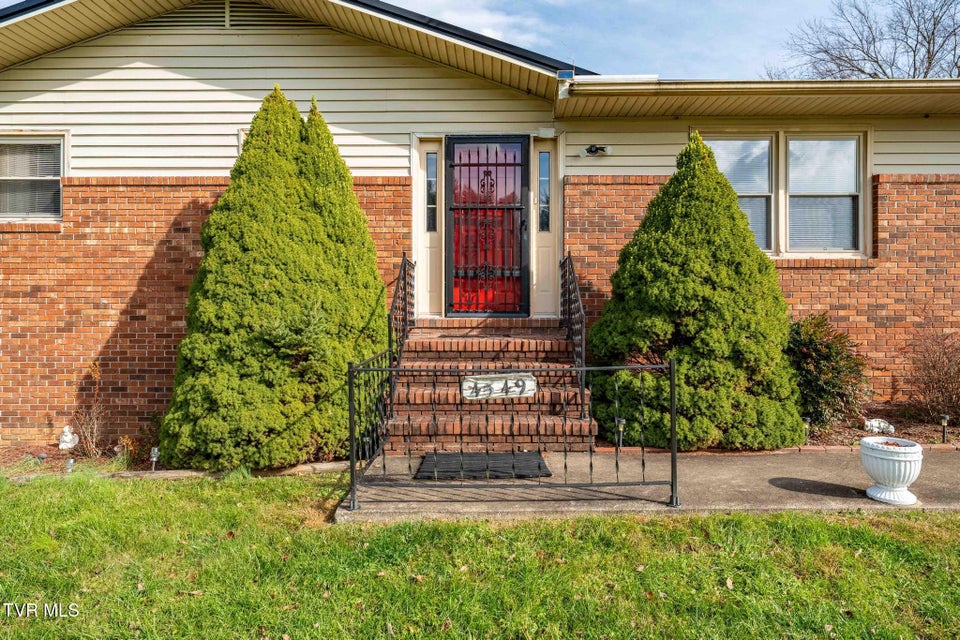 Photo #6: 4549 Pine Orchard Road