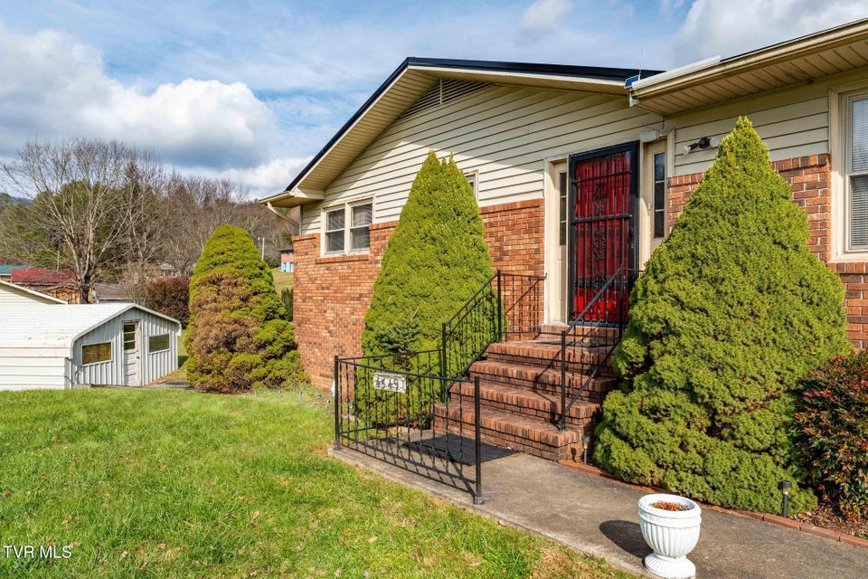 Photo #7: 4549 Pine Orchard Road