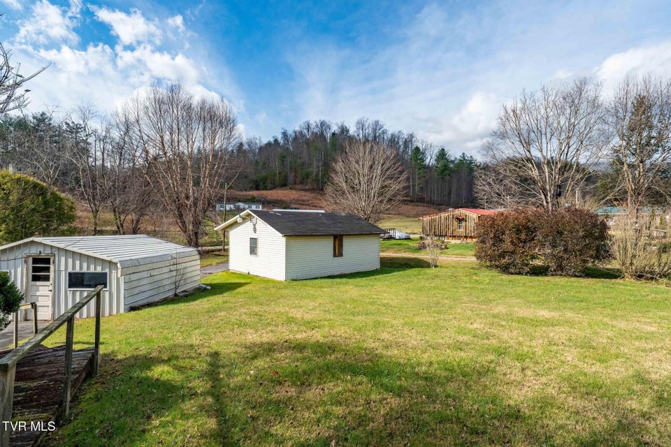 Photo #21: 4549 Pine Orchard Road