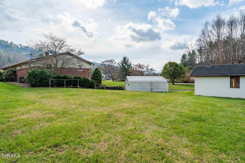 Photo #22: 4549 Pine Orchard Road