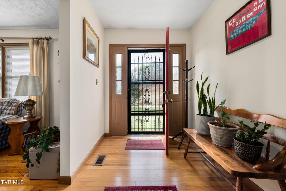 Photo #30: 4549 Pine Orchard Road