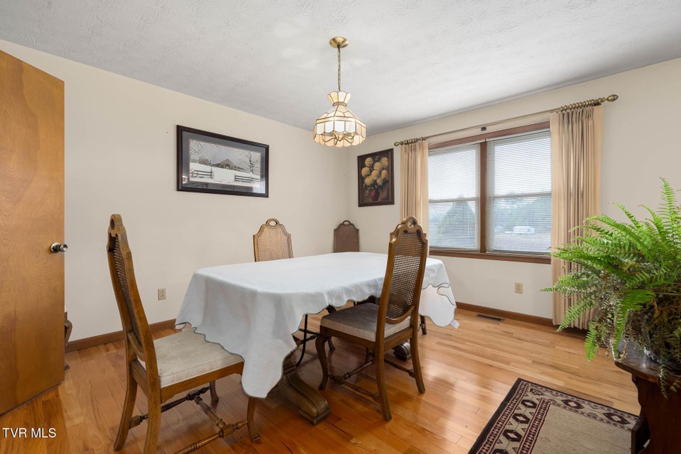 Photo #35: 4549 Pine Orchard Road