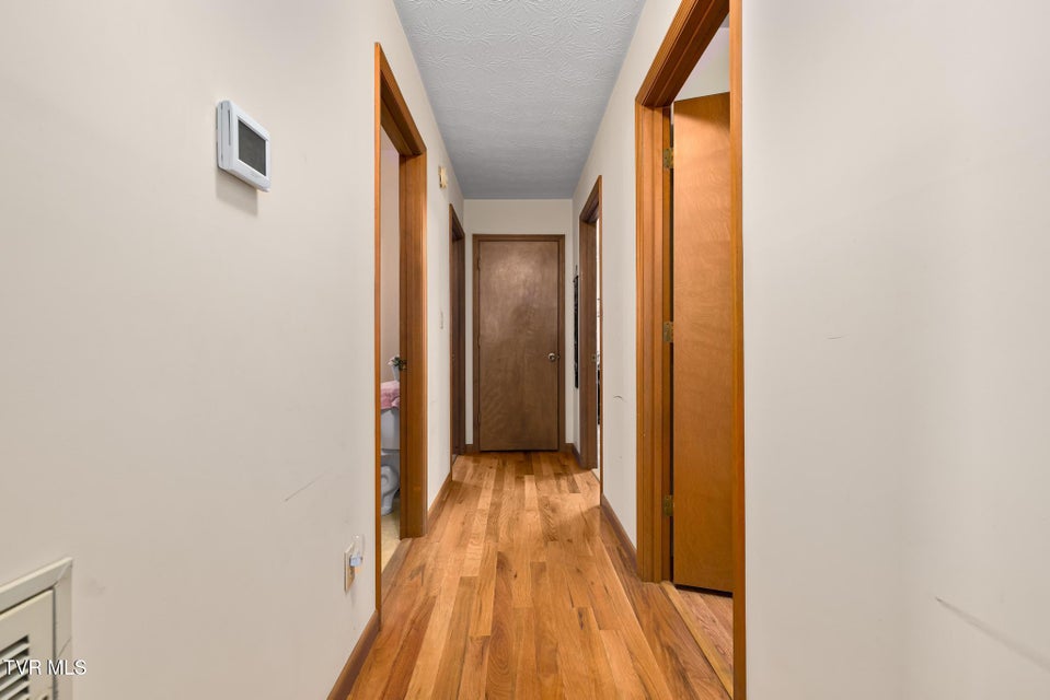 Photo #47: 4549 Pine Orchard Road