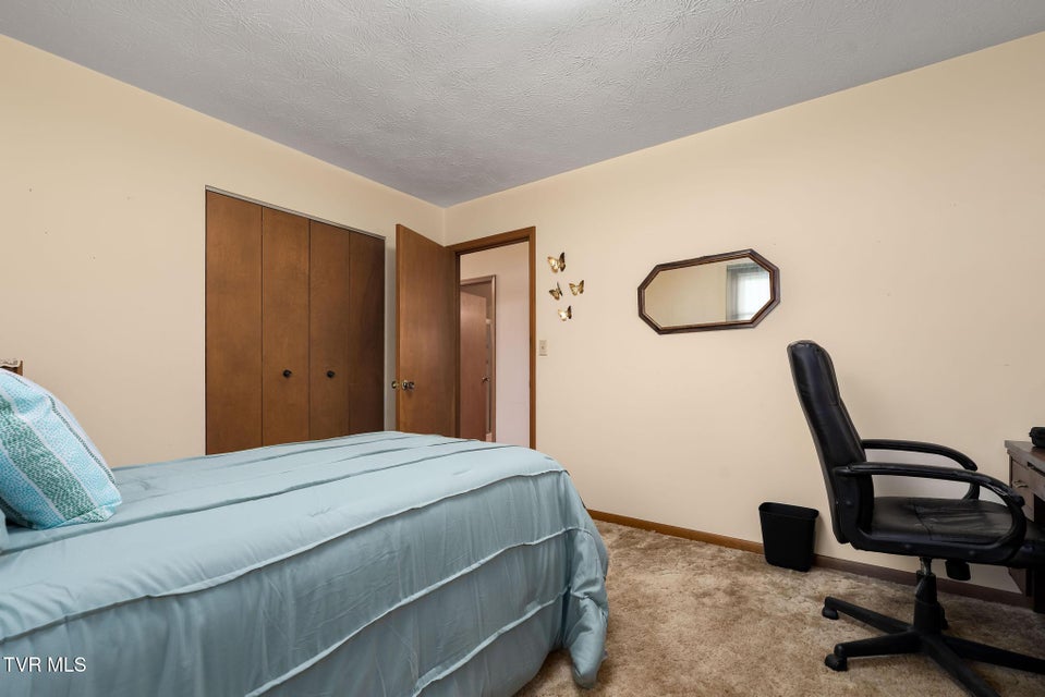 Photo #52: 4549 Pine Orchard Road