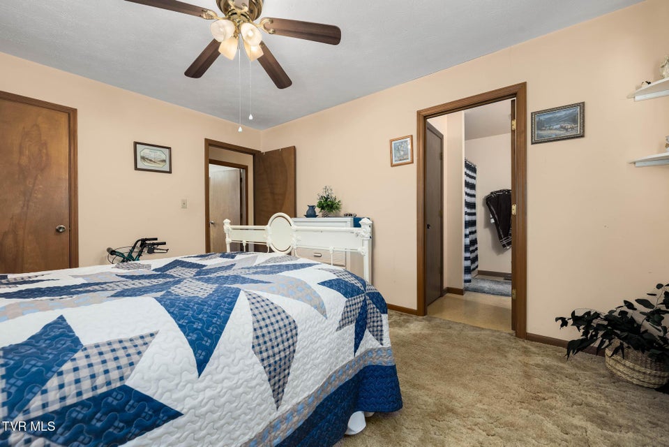 Photo #54: 4549 Pine Orchard Road