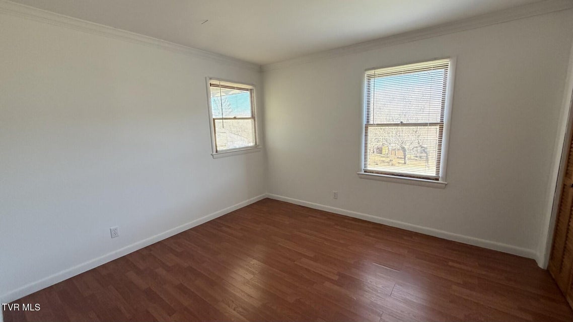 Photo #26: 299 Duff Street