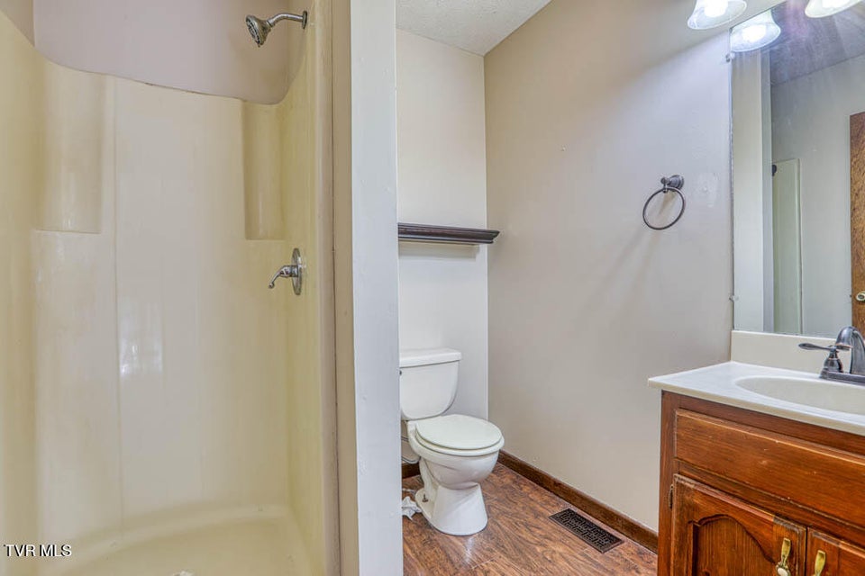 Photo #21: 174 Pyne Hills Drive