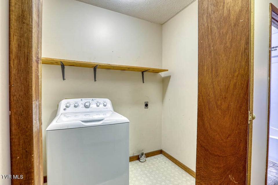 Photo #24: 174 Pyne Hills Drive