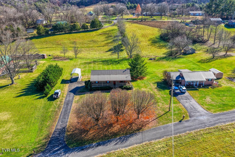 Photo #42: 174 Pyne Hills Drive