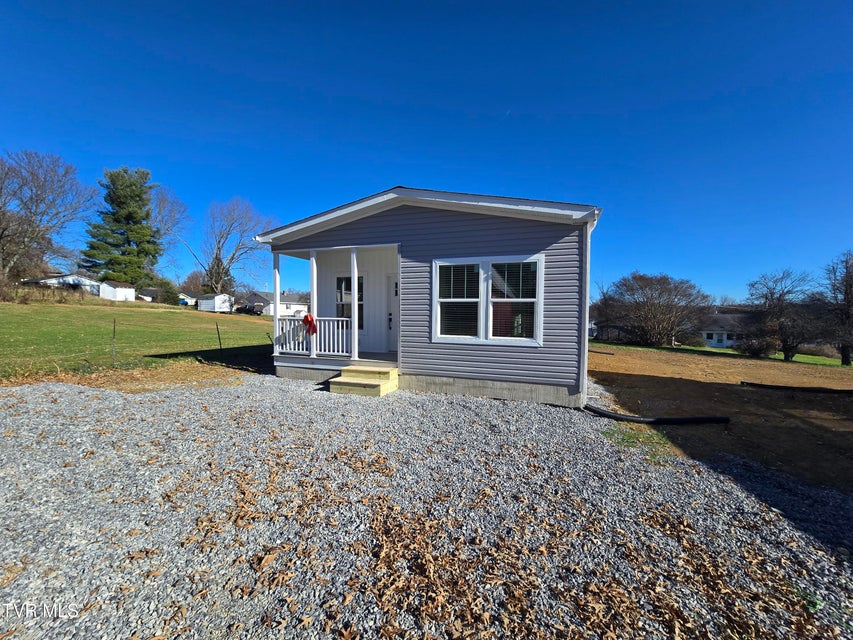 Photo #21: 105 Oak St & Maple Street