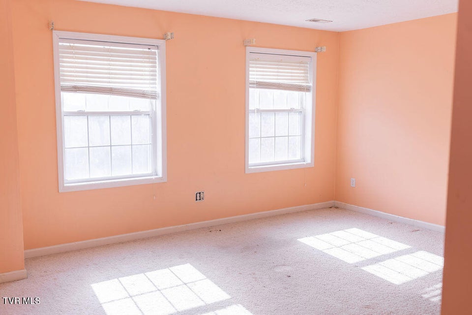 Photo #15: 109 Leedy Lane