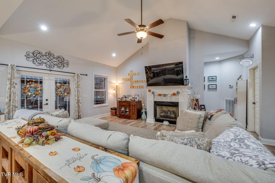 Photo #8: 262 Allenwood Drive