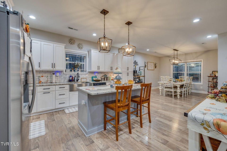 Photo #13: 262 Allenwood Drive