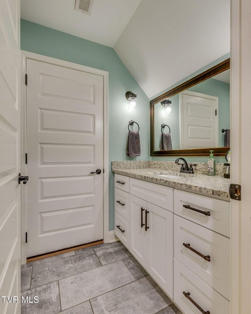 Photo #27: 262 Allenwood Drive