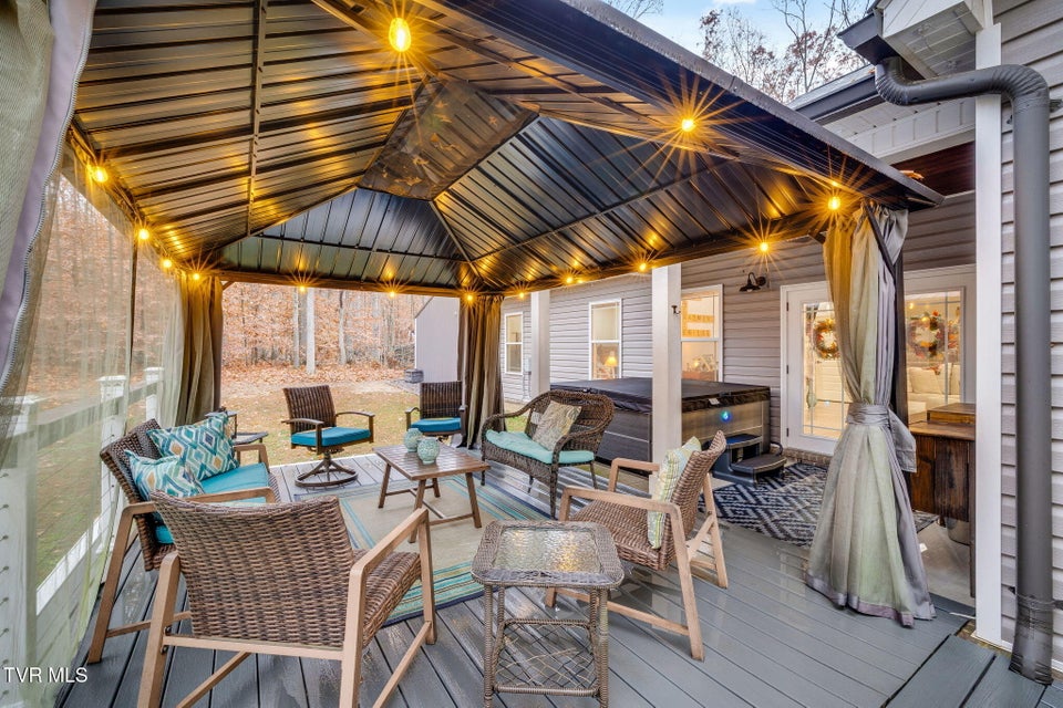 Photo #31: 262 Allenwood Drive