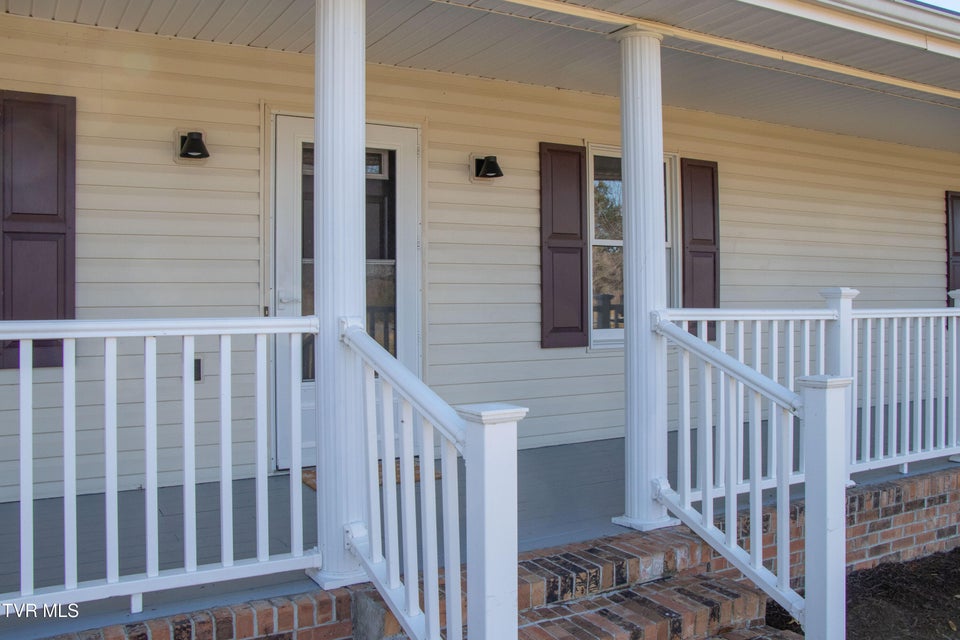 Photo #5: 19283 Saturn Drive