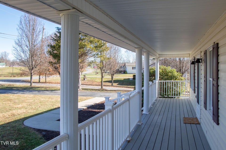 Photo #7: 19283 Saturn Drive