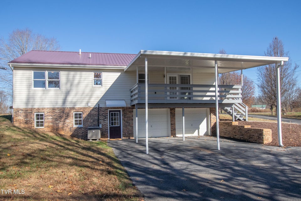 Photo #35: 19283 Saturn Drive