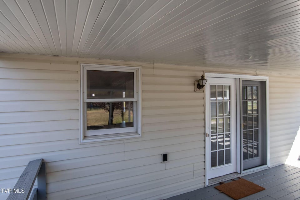 Photo #37: 19283 Saturn Drive