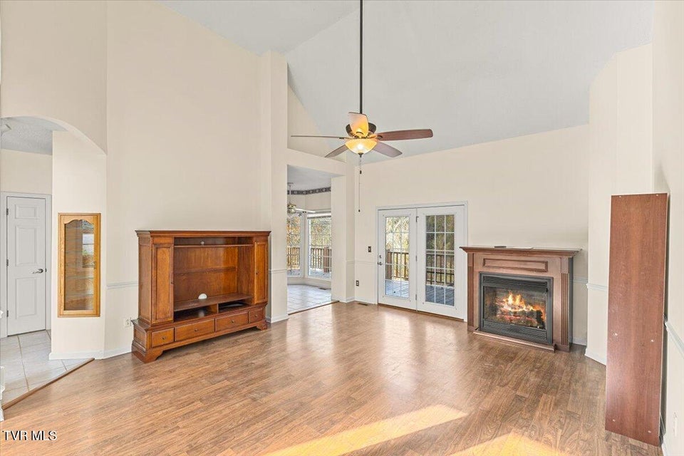 Photo #8: 240 County Farm Road