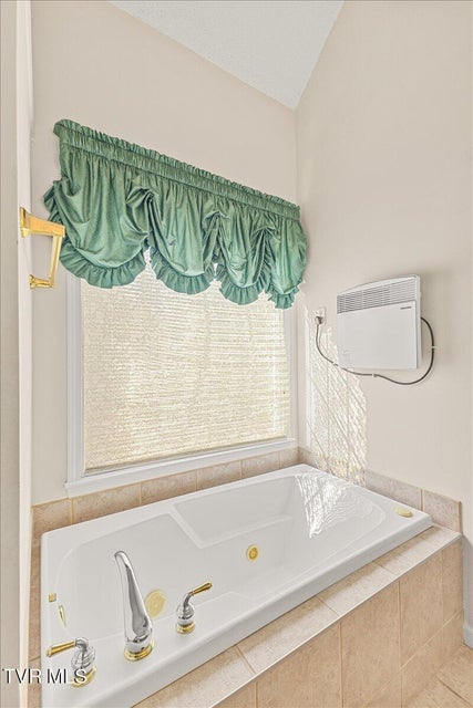 Photo #27: 240 County Farm Road