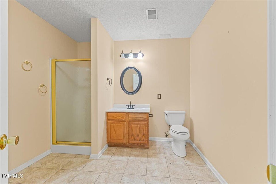 Photo #37: 240 County Farm Road