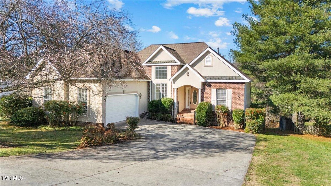 Photo #3: 240 County Farm Road