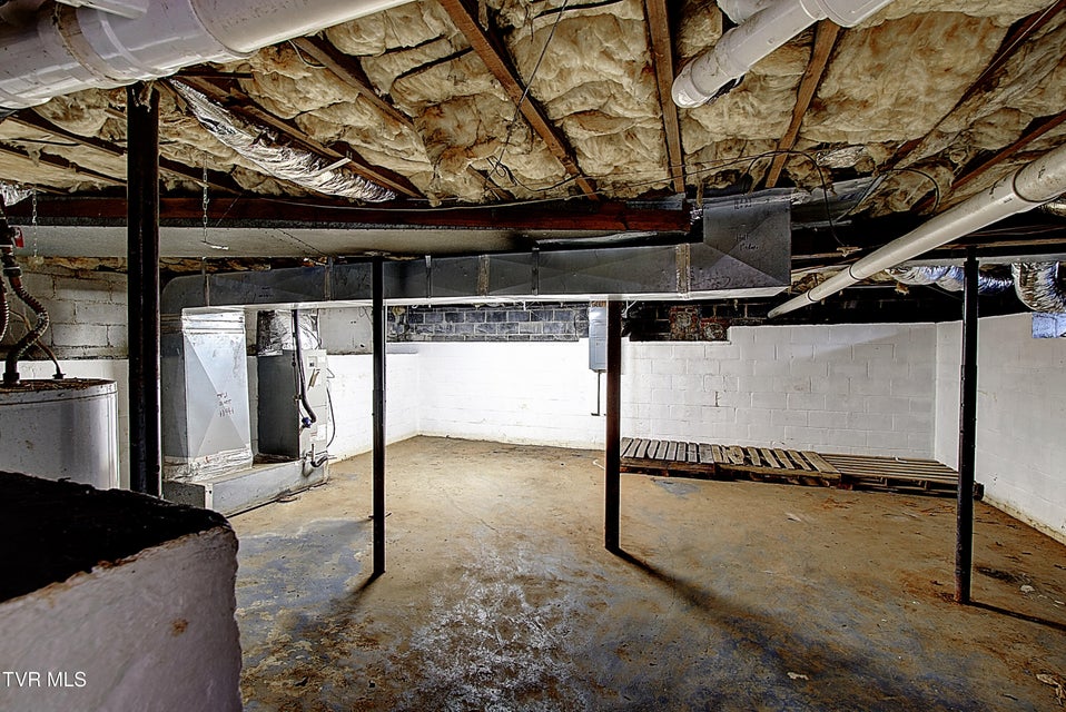 Photo #20: 805 Maple Street