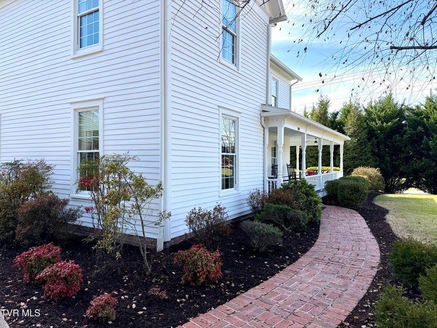 Photo #2: 208 Main Street