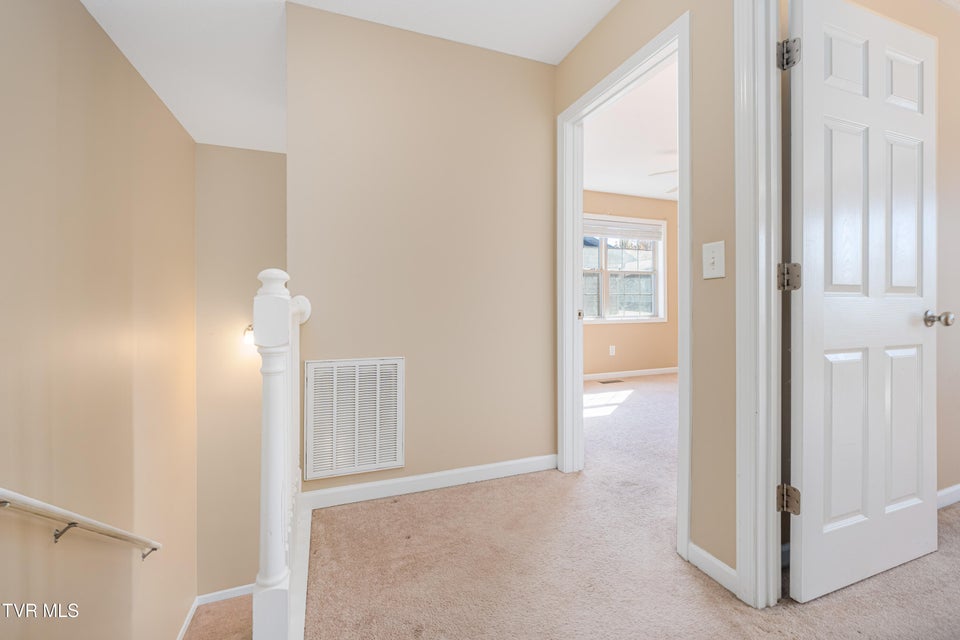 Photo #21: 518-D Pilgrim Court