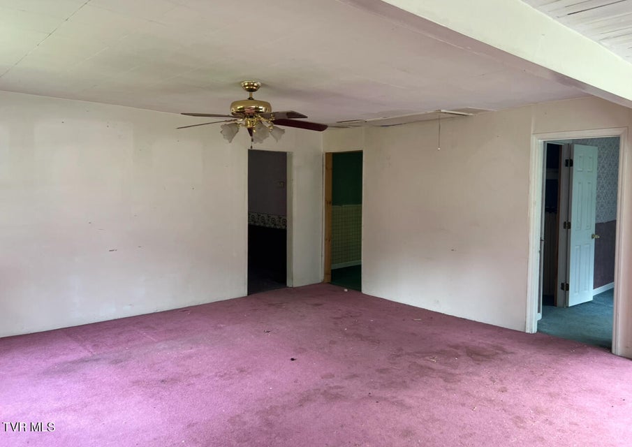 Photo #8: 765 Crabtree Hollow Hollow