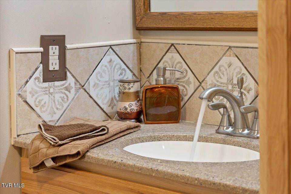 Photo #30: 1122 Highway 107 