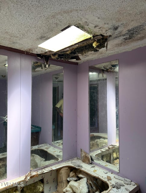 Photo #18: 765 Crabtree Hollow Hollow