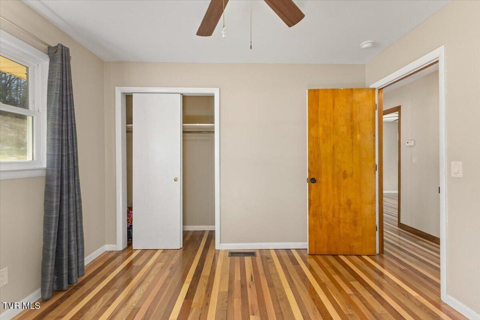 Photo #25: 1122 Highway 107 