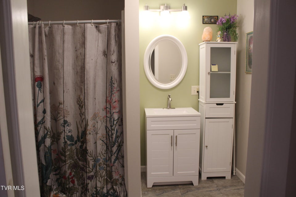 Photo #19: 41829 Wilderness Road