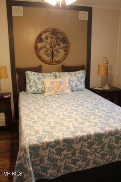 Photo #15: 41829 Wilderness Road