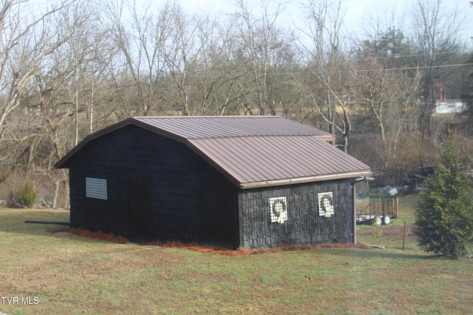 Photo #33: 41829 Wilderness Road