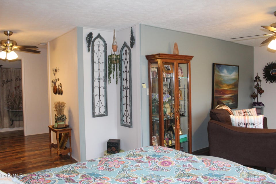 Photo #38: 41829 Wilderness Road