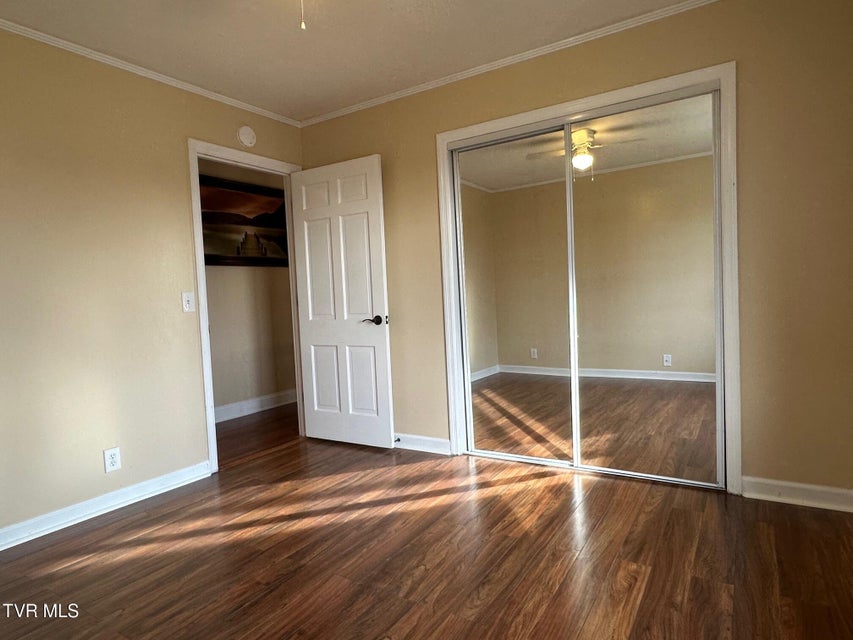 Photo #21: 124 Arlington Circle