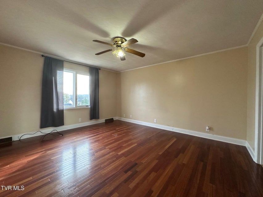 Photo #30: 124 Arlington Circle