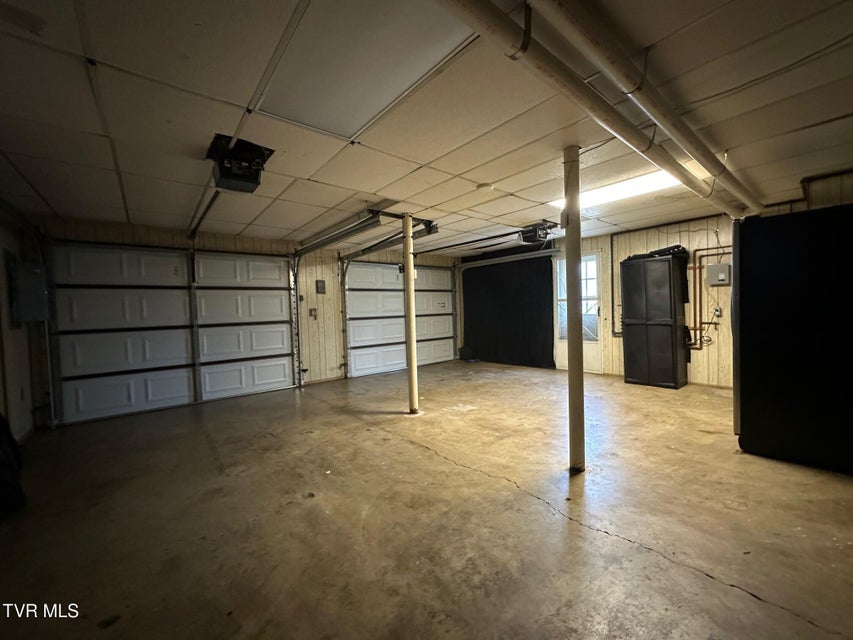 Photo #50: 124 Arlington Circle