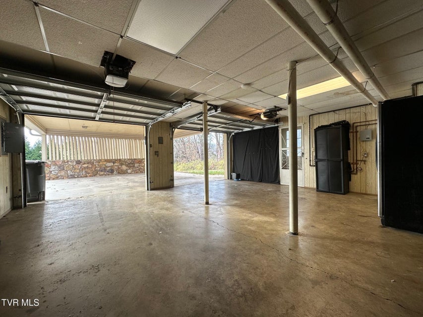 Photo #52: 124 Arlington Circle