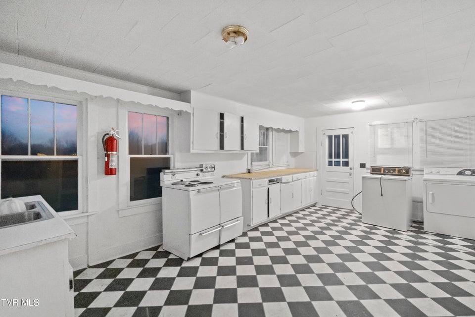 Photo #24: 200 Doughtys Chapel Road