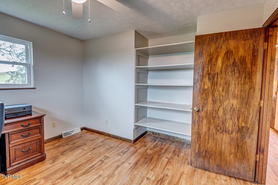 Photo #25: 225 Plainview Heights Circle