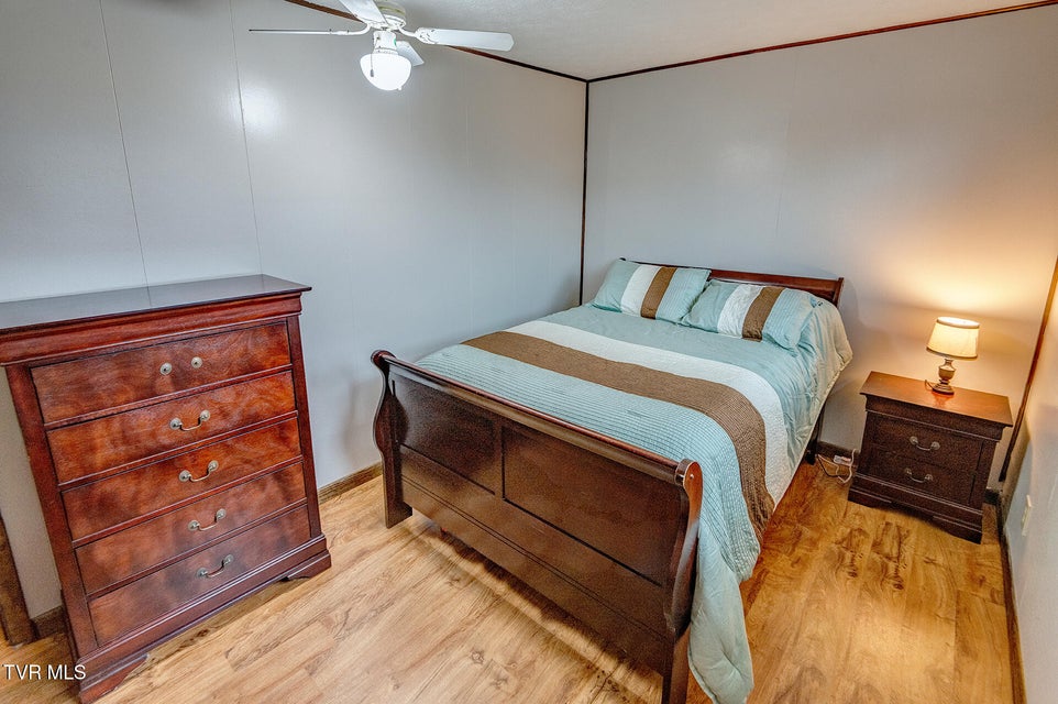 Photo #36: 225 Plainview Heights Circle