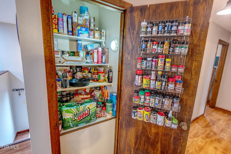 Photo #16: 225 Plainview Heights Circle