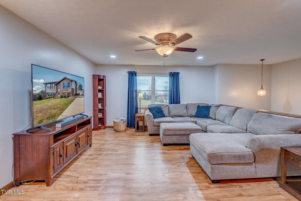 Photo #10: 225 Plainview Heights Circle